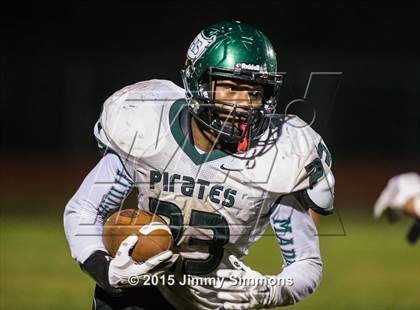 Thumbnail 3 in Pattonville vs. Chaminade photogallery.