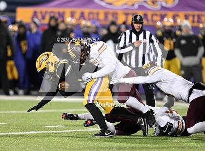 Thumbnail 3 in Avon vs. Walsh Jesuit (OHSAA Division 2 Semifinal) photogallery.