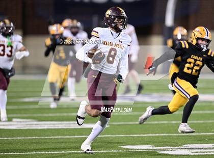 Thumbnail 3 in Avon vs. Walsh Jesuit (OHSAA Division 2 Semifinal) photogallery.