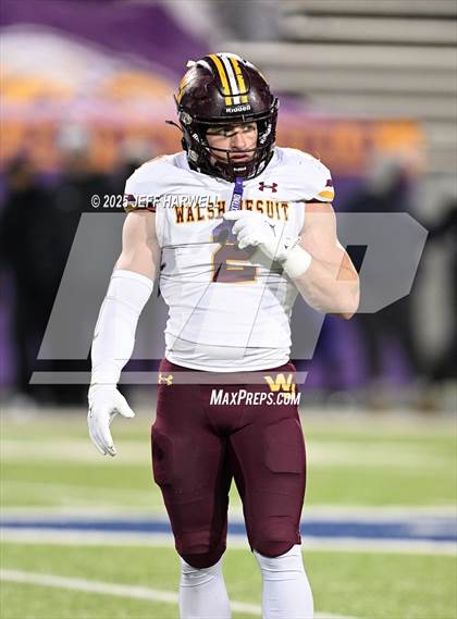 Thumbnail 2 in Avon vs. Walsh Jesuit (OHSAA Division 2 Semifinal) photogallery.