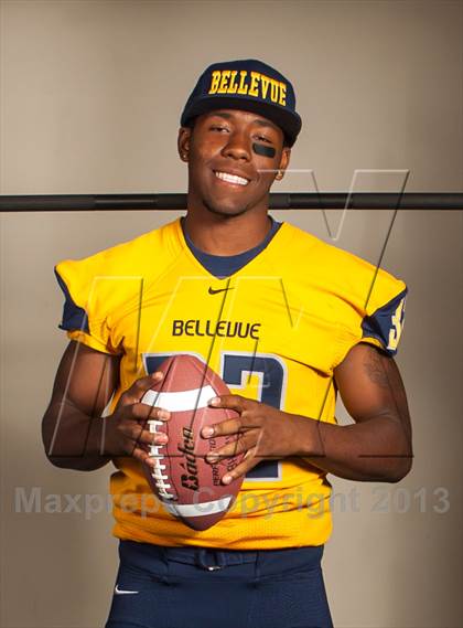 Thumbnail 3 in Bellevue (Preseason Top 25 Photo Shoot) photogallery.