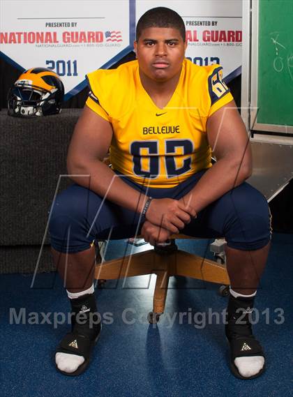 Thumbnail 3 in Bellevue (Preseason Top 25 Photo Shoot) photogallery.