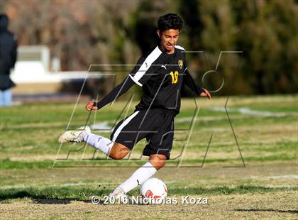 Thumbnail 2 in Harvard-Westlake vs. San Fernando (Hart Tournament) photogallery.
