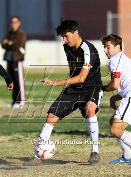 Thumbnail 1 in Harvard-Westlake vs. San Fernando (Hart Tournament) photogallery.