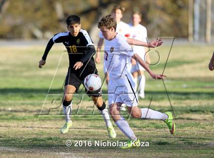 Thumbnail 3 in Harvard-Westlake vs. San Fernando (Hart Tournament) photogallery.