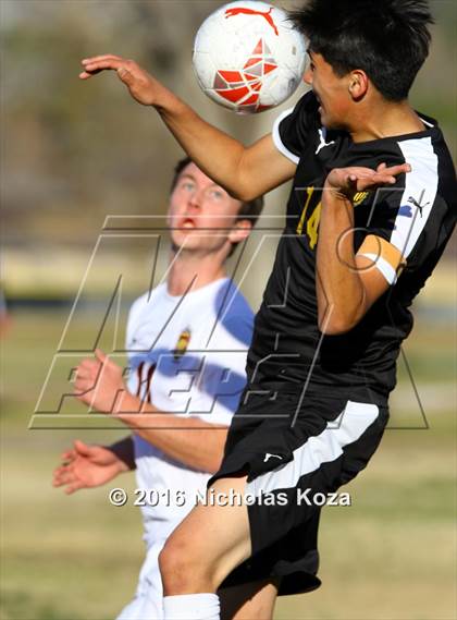 Thumbnail 2 in Harvard-Westlake vs. San Fernando (Hart Tournament) photogallery.