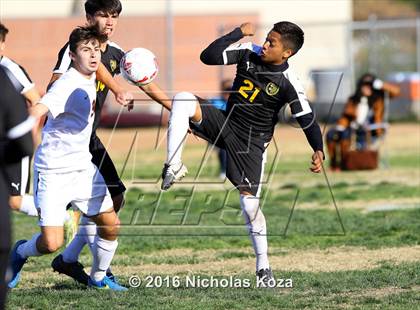 Thumbnail 1 in Harvard-Westlake vs. San Fernando (Hart Tournament) photogallery.