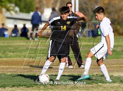 Thumbnail 2 in Harvard-Westlake vs. San Fernando (Hart Tournament) photogallery.