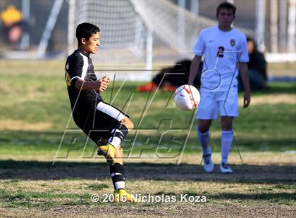 Thumbnail 3 in Harvard-Westlake vs. San Fernando (Hart Tournament) photogallery.