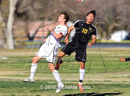 Thumbnail 2 in Harvard-Westlake vs. San Fernando (Hart Tournament) photogallery.