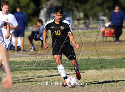 Thumbnail 2 in Harvard-Westlake vs. San Fernando (Hart Tournament) photogallery.