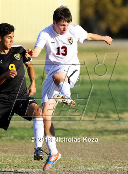 Thumbnail 2 in Harvard-Westlake vs. San Fernando (Hart Tournament) photogallery.