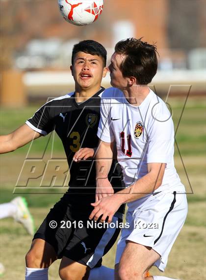 Thumbnail 3 in Harvard-Westlake vs. San Fernando (Hart Tournament) photogallery.