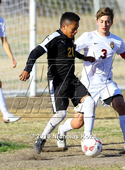 Thumbnail 1 in Harvard-Westlake vs. San Fernando (Hart Tournament) photogallery.