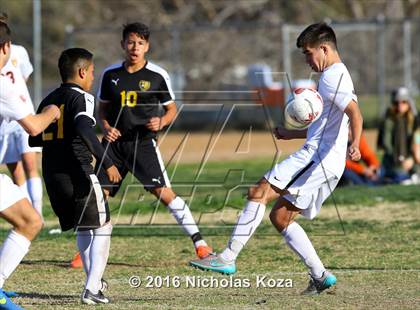 Thumbnail 3 in Harvard-Westlake vs. San Fernando (Hart Tournament) photogallery.