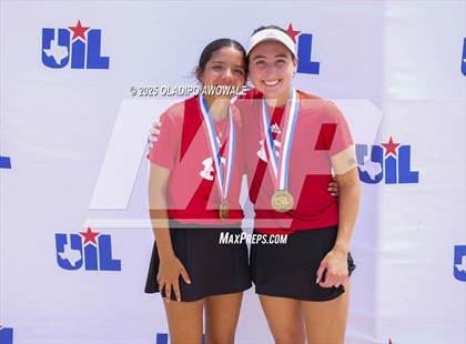 Thumbnail 3 in UIL 4A Boys Tennis Finals (Awards) photogallery.
