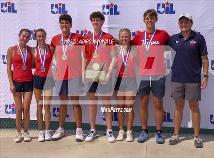 Thumbnail 2 in UIL 4A Boys Tennis Finals (Awards) photogallery.