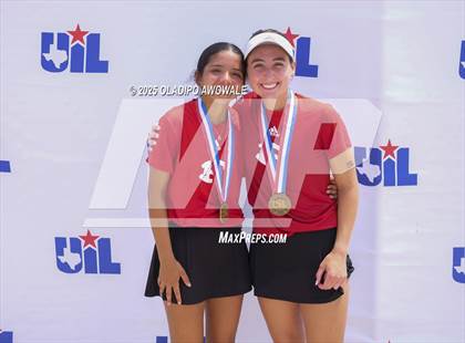 Thumbnail 1 in UIL 4A Boys Tennis Finals (Awards) photogallery.