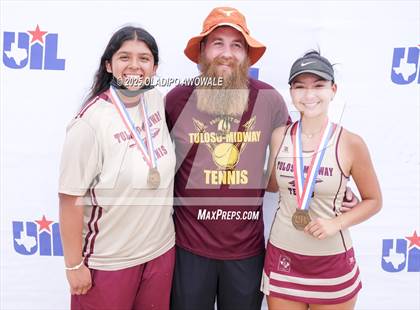 Thumbnail 1 in UIL 4A Boys Tennis Finals (Awards) photogallery.