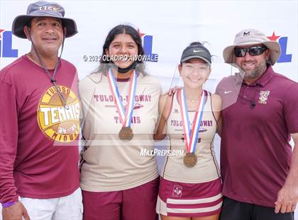 Thumbnail 2 in UIL 4A Boys Tennis Finals (Awards) photogallery.