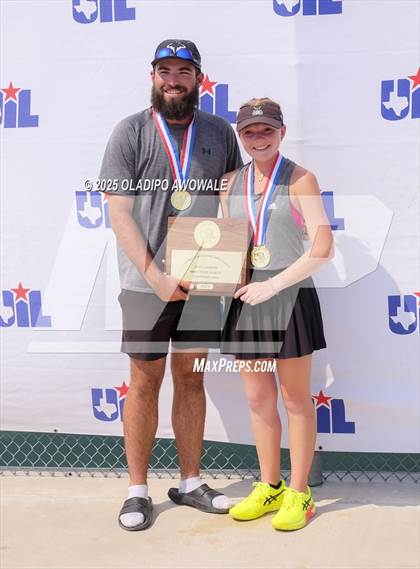 Thumbnail 1 in UIL 4A Boys Tennis Finals (Awards) photogallery.