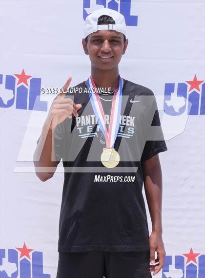 Thumbnail 3 in UIL 4A Boys Tennis Finals (Awards) photogallery.