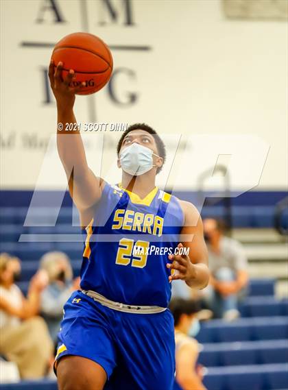 Thumbnail 2 in Serra @  Bellarmine College Prep photogallery.