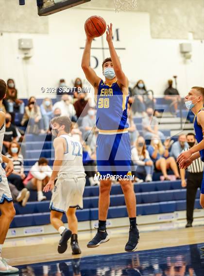 Thumbnail 2 in Serra @  Bellarmine College Prep photogallery.