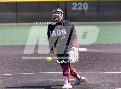 Thumbnail 1 in Horn vs Cedar Hill photogallery.