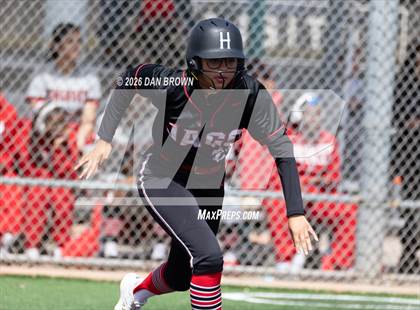 Thumbnail 2 in Horn vs Cedar Hill photogallery.