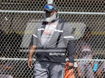 Thumbnail 3 in Horn vs Cedar Hill photogallery.