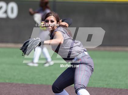 Thumbnail 1 in Horn vs Cedar Hill photogallery.