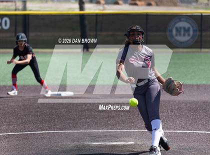 Thumbnail 2 in Horn vs Cedar Hill photogallery.