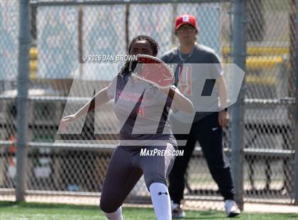 Thumbnail 3 in Horn vs Cedar Hill photogallery.
