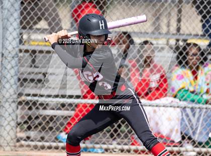 Thumbnail 2 in Horn vs Cedar Hill photogallery.