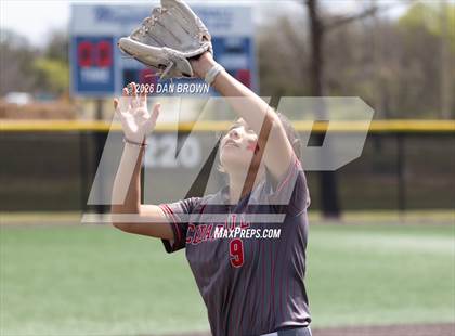 Thumbnail 3 in Horn vs Cedar Hill photogallery.