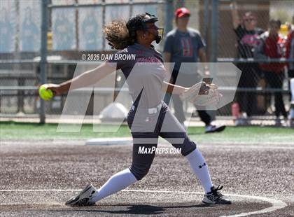Thumbnail 3 in Horn vs Cedar Hill photogallery.