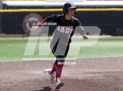 Thumbnail 1 in Horn vs Cedar Hill photogallery.