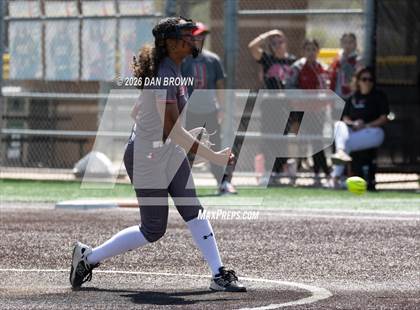 Thumbnail 2 in Horn vs Cedar Hill photogallery.