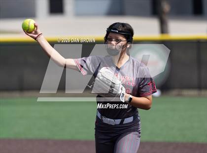 Thumbnail 3 in Horn vs Cedar Hill photogallery.