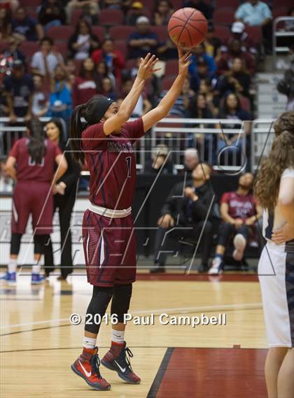 Thumbnail 2 in Sierra Linda vs Cactus Shadows (AIA D2 Semifinal) photogallery.