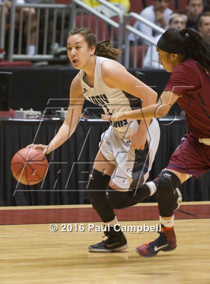 Thumbnail 2 in Sierra Linda vs Cactus Shadows (AIA D2 Semifinal) photogallery.