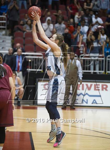 Thumbnail 1 in Sierra Linda vs Cactus Shadows (AIA D2 Semifinal) photogallery.