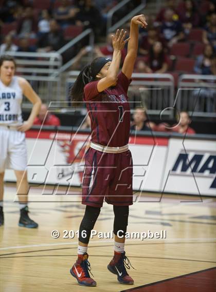 Thumbnail 2 in Sierra Linda vs Cactus Shadows (AIA D2 Semifinal) photogallery.