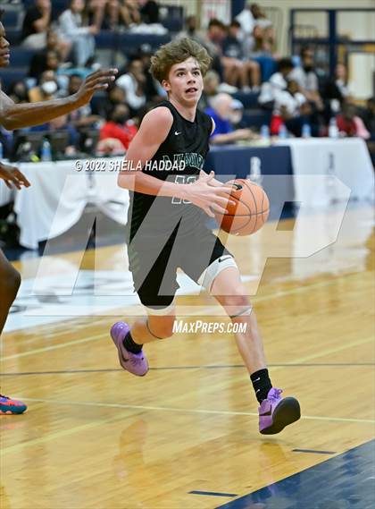 Thumbnail 1 in Calvary Christian Academy vs Auburn (State Champions Invitational) photogallery.