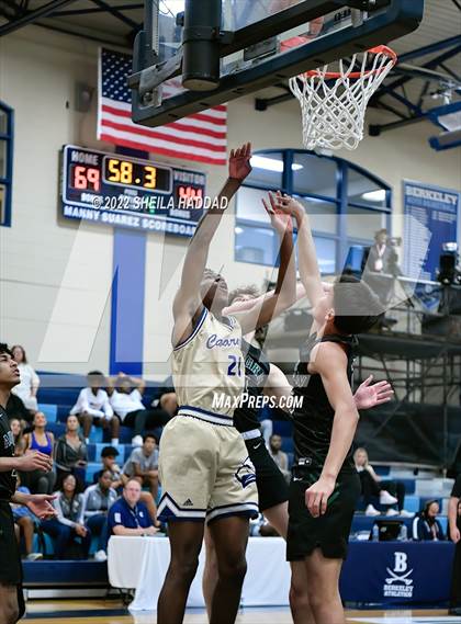 Thumbnail 2 in Calvary Christian Academy vs Auburn (State Champions Invitational) photogallery.