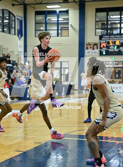 Thumbnail 2 in Calvary Christian Academy vs Auburn (State Champions Invitational) photogallery.