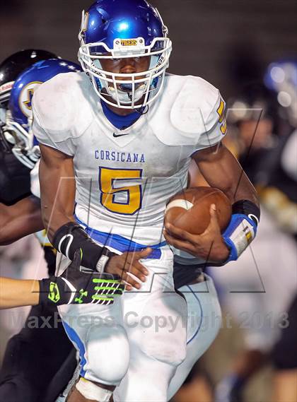 Thumbnail 1 in Corsicana @ Forney photogallery.