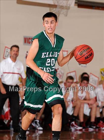 Thumbnail 1 in Elliot Christian vs. Victory Christian (Viking Classic) photogallery.