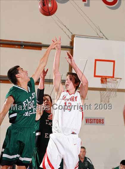 Thumbnail 2 in Elliot Christian vs. Victory Christian (Viking Classic) photogallery.